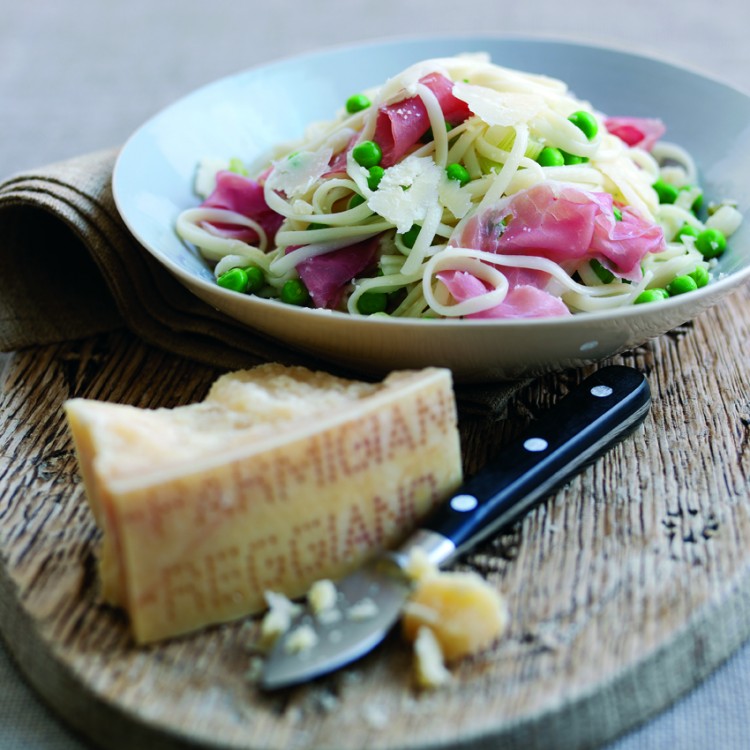 PR0802 Linguine alla Parmigiana