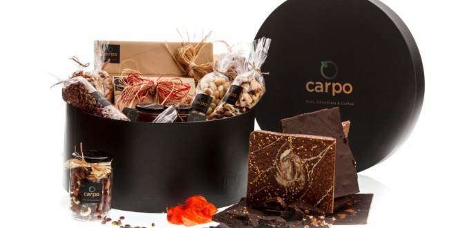 Palace of Wonders Christmas Hamper by Carpo London