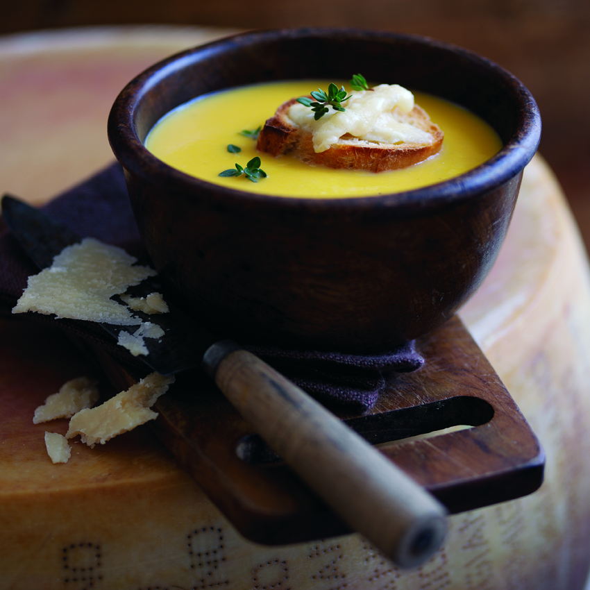 www.lifeandsoullifestyle.com -butternut-squash-soup