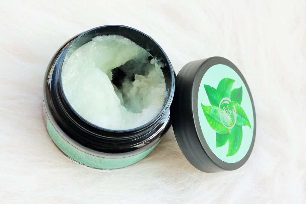 Tea Cosmetics 7 Green Tea Beauty Products for Radiant Hair and Skin - Life & Soul ...