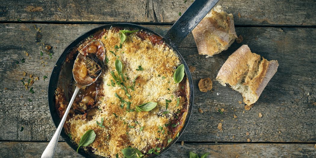 www.lifeandsoullifestyle.com – Winter Mozzarella Bake Recipe