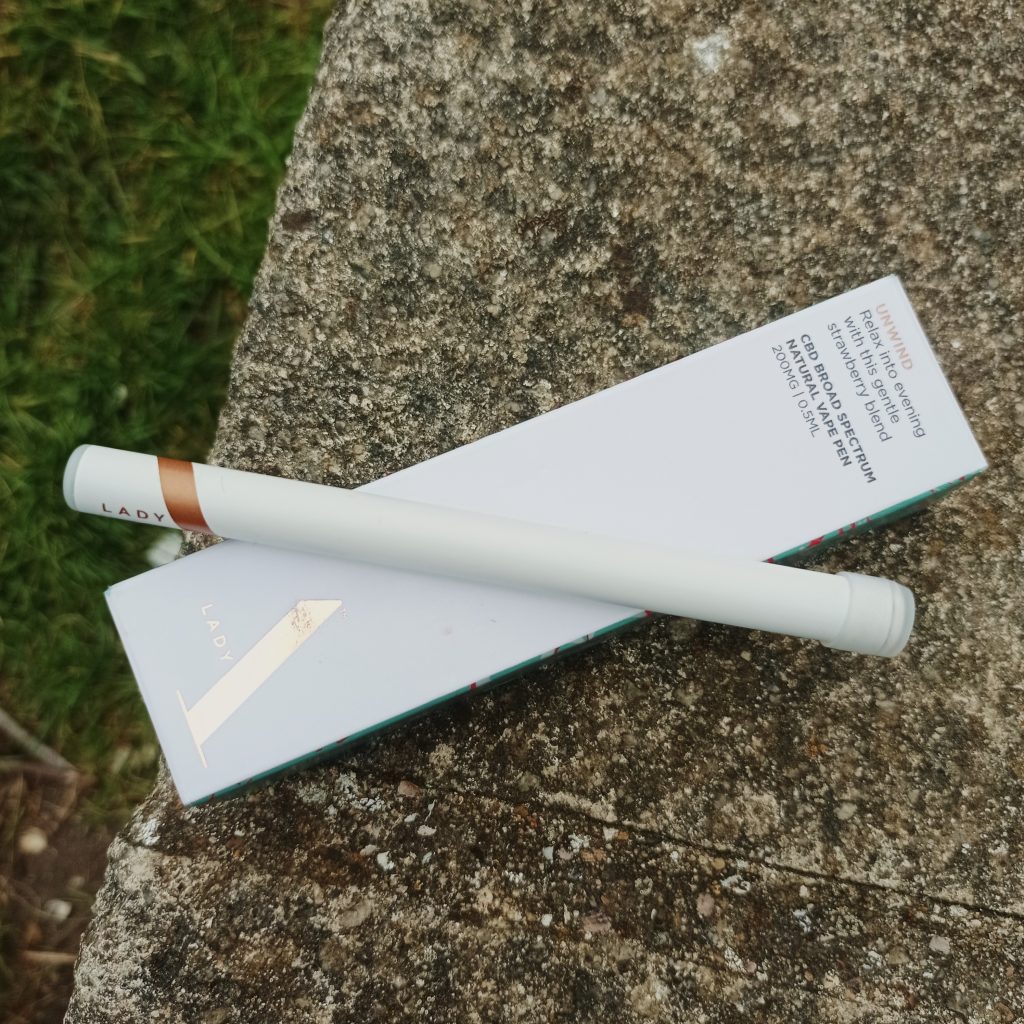 www.lifeandsoullifestyle.com – LadyA CBD Review